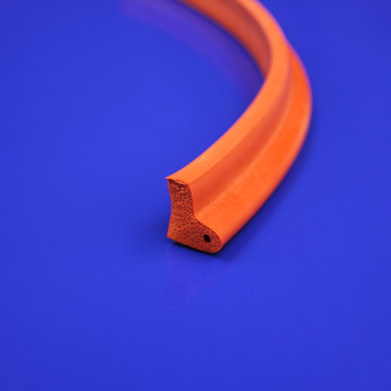 硅膠密封條在汽車行業里是一個什么角色？